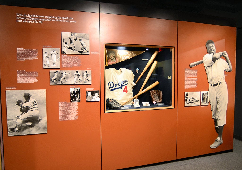 BASEBALL TIMELINE: 1900 - 1960